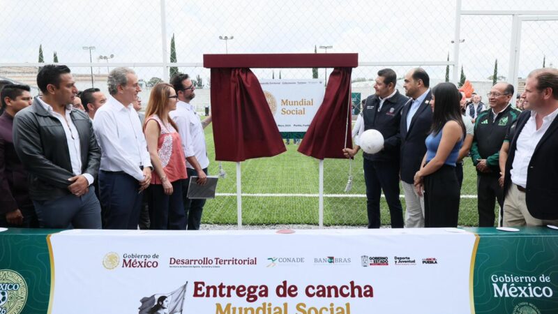 Entregan cancha de fútbol del Mundial Social en el Polideportivo José María Morelos y Pavón