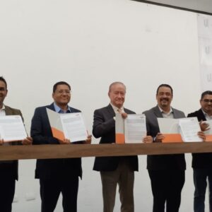 CMIC Puebla y la Universidad Interamericana firman Convenio de colaboración