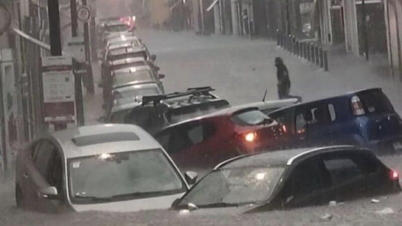 Gobierno de Puebla indemnizará con 100 mil pesos a 40 comerciantes damnificados por lluvias del Bulevar 5 de Mayo