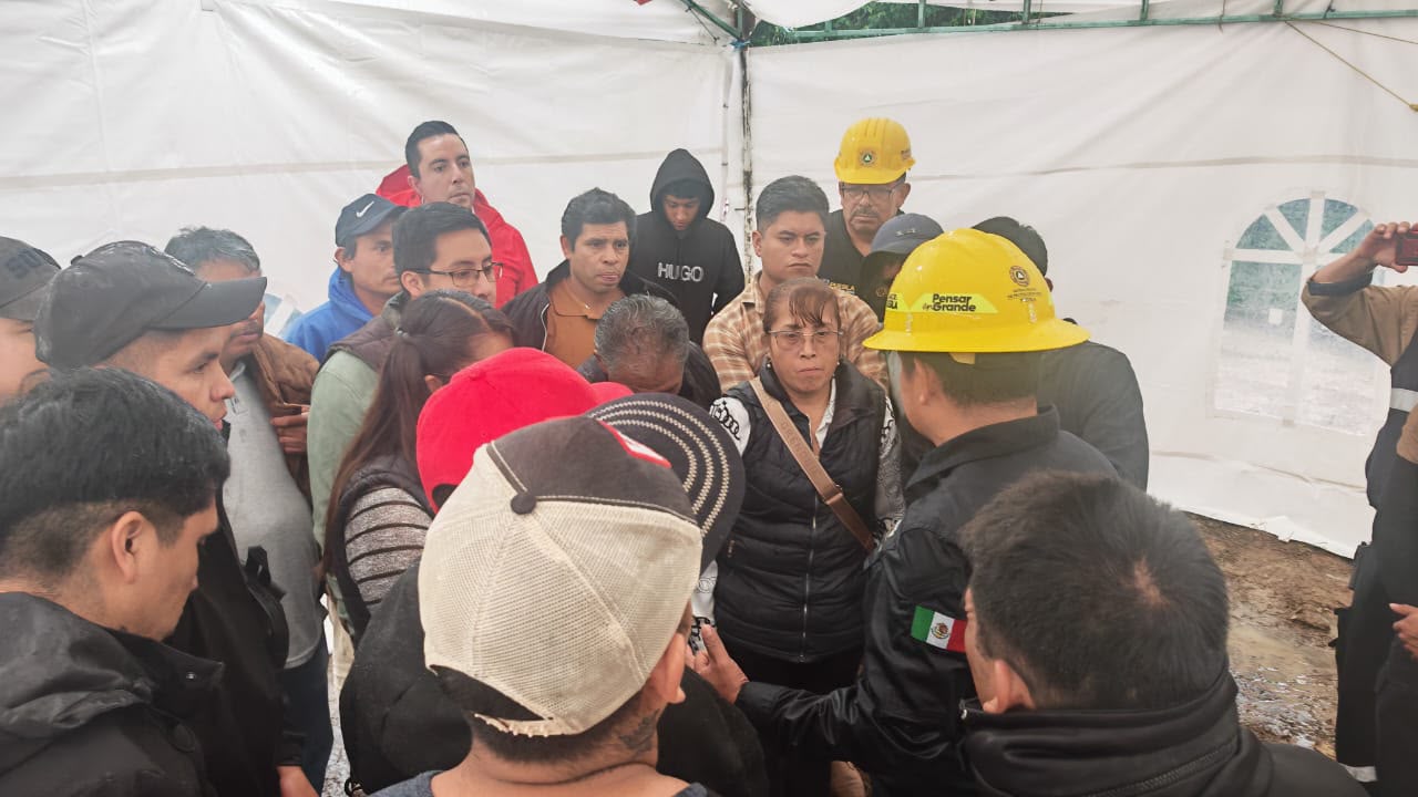 Tras cuatro días de labores, gobierno estatal localiza tres cuerpos extraviados en Chichicazapan