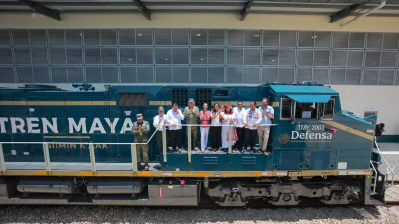 Presidenta Claudia Sheinbaum anuncia llegada de las primeras 12 locomotoras del Tren Maya de Carga; se inaugura en 2027