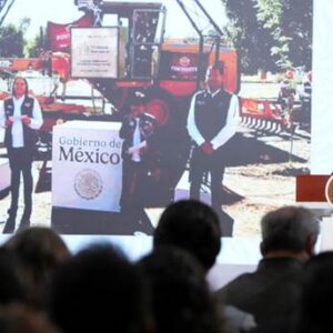 Tras 34 años Fovissste vuelve a construir vivienda: presidenta Claudia Sheinbaum encabeza colocación de primera piedra en Puebla