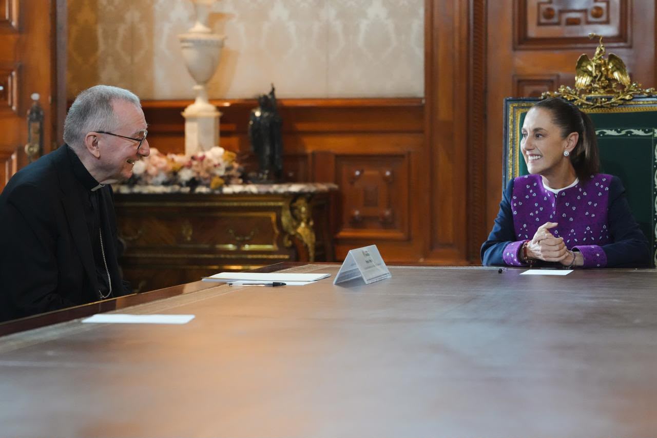 Recibe la Presidenta Claudia Sheinbaum Pardo, al secretario de Estado del Vaticano, Pietro Parolin
