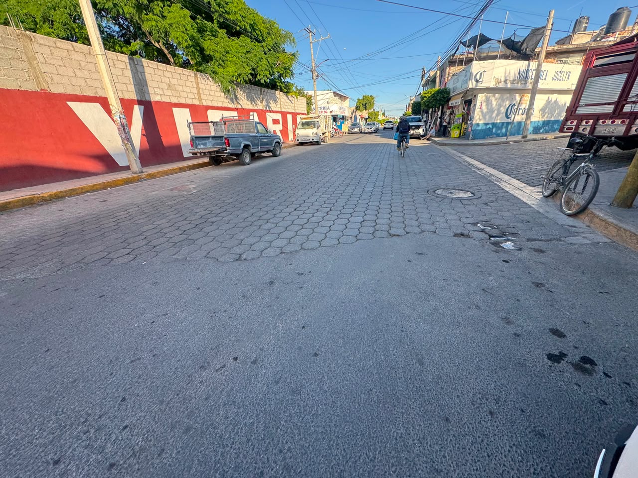 Inicia Gobierno de Puebla pavimentación de la Avenida Ramón Caballero en Tehuacán