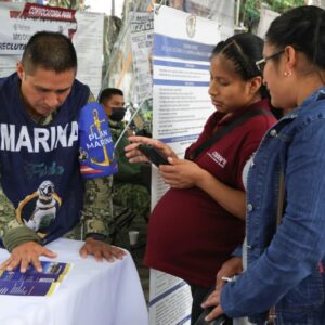 Ferias de Paz acercan servicios de salud gratuita, prevención y servicios a familias de Huauchinango