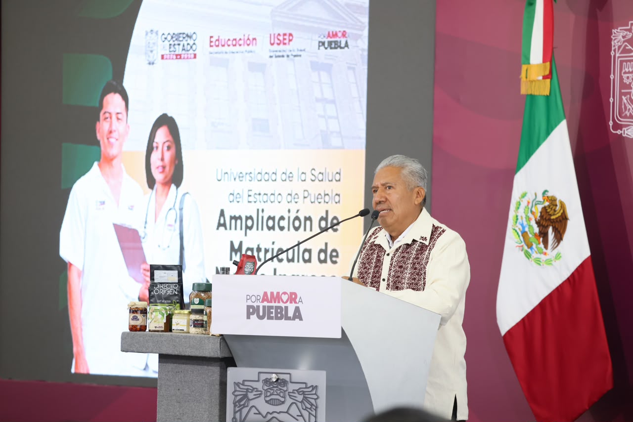 Puebla tiene un aumento de 476% en matrícula en universidades públicas estatales