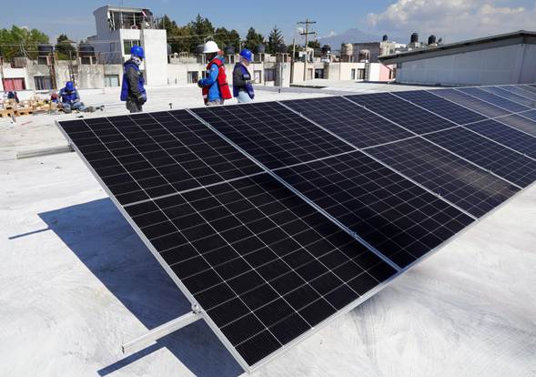Inicia SEP el Proyecto de Generación Solar en oficinas centrales