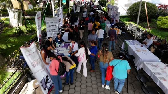 Más de 46 mil servicios se otorgaron a familias de la Sierra Norte durante cuatro días consecutivos como parte de las Ferias de Paz