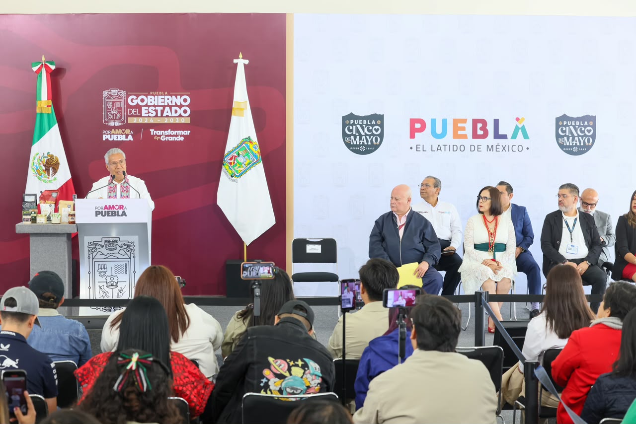 Puebla se suma a Acuerdo Nacional para prohibir el uso de celulares en primaria y secundaria: SEP