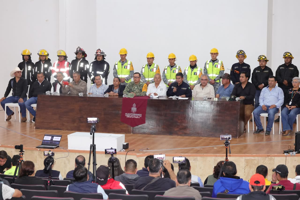 Gobierno de Puebla despliega acciones en territorio ante amenaza de lluvias en Sierra Norte