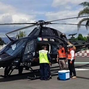 Con ambulancia aérea, gobierno de Puebla lleva hígado a CDMX para su trasplante