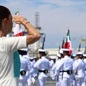 Gracias por defender nuestra soberanía: presidenta en el 205 Aniversario de la Armada de México y a 202 años de la Constitución de 1824